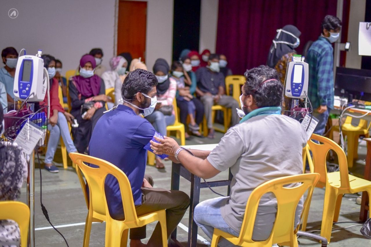 Bali thah fethureythee bandhu thereygai rakkaatherivaan edhijje