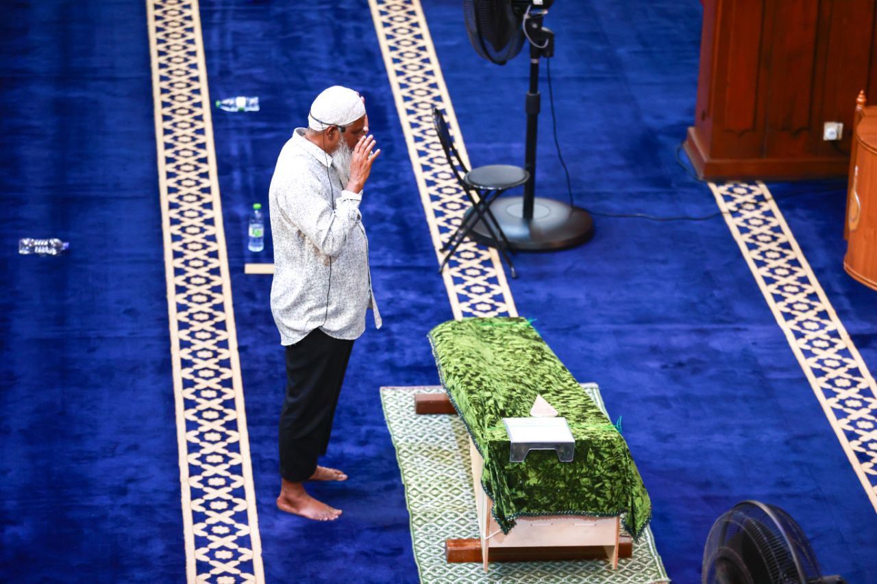 ރައީސް ސާލިހުގެ މަންމާފުޅުގެ ކަށުނަމާދު