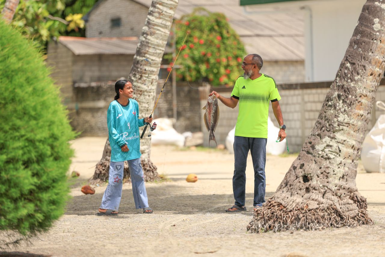 ކިނބިދޫގެ ނަލަކަން ފޮޓޯތަކުން