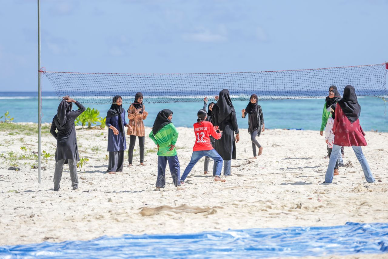 ހިރިލަންދޫގެ ސާދާ ދިރިއުޅުން