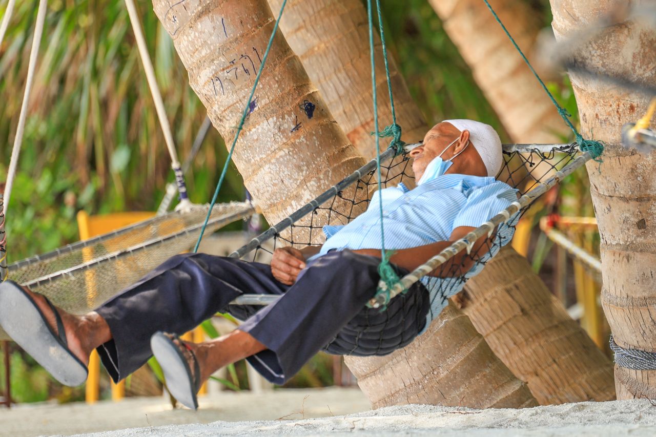 ހިރިލަންދޫގެ ސާދާ ދިރިއުޅުން