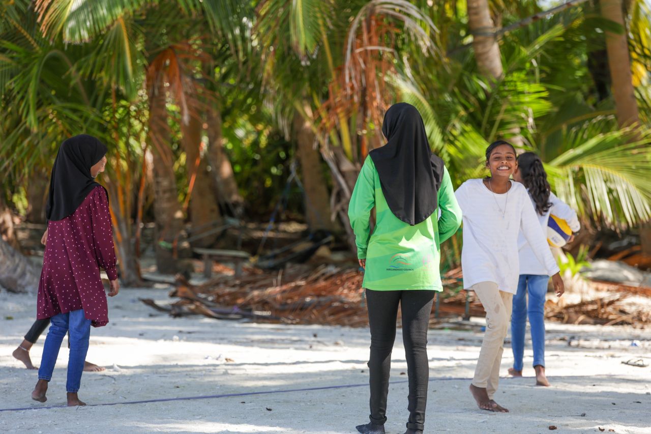 ހިރިލަންދޫގެ ސާދާ ދިރިއުޅުން