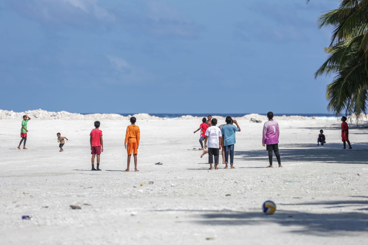 ހިރިލަންދޫގެ ސާދާ ދިރިއުޅުން