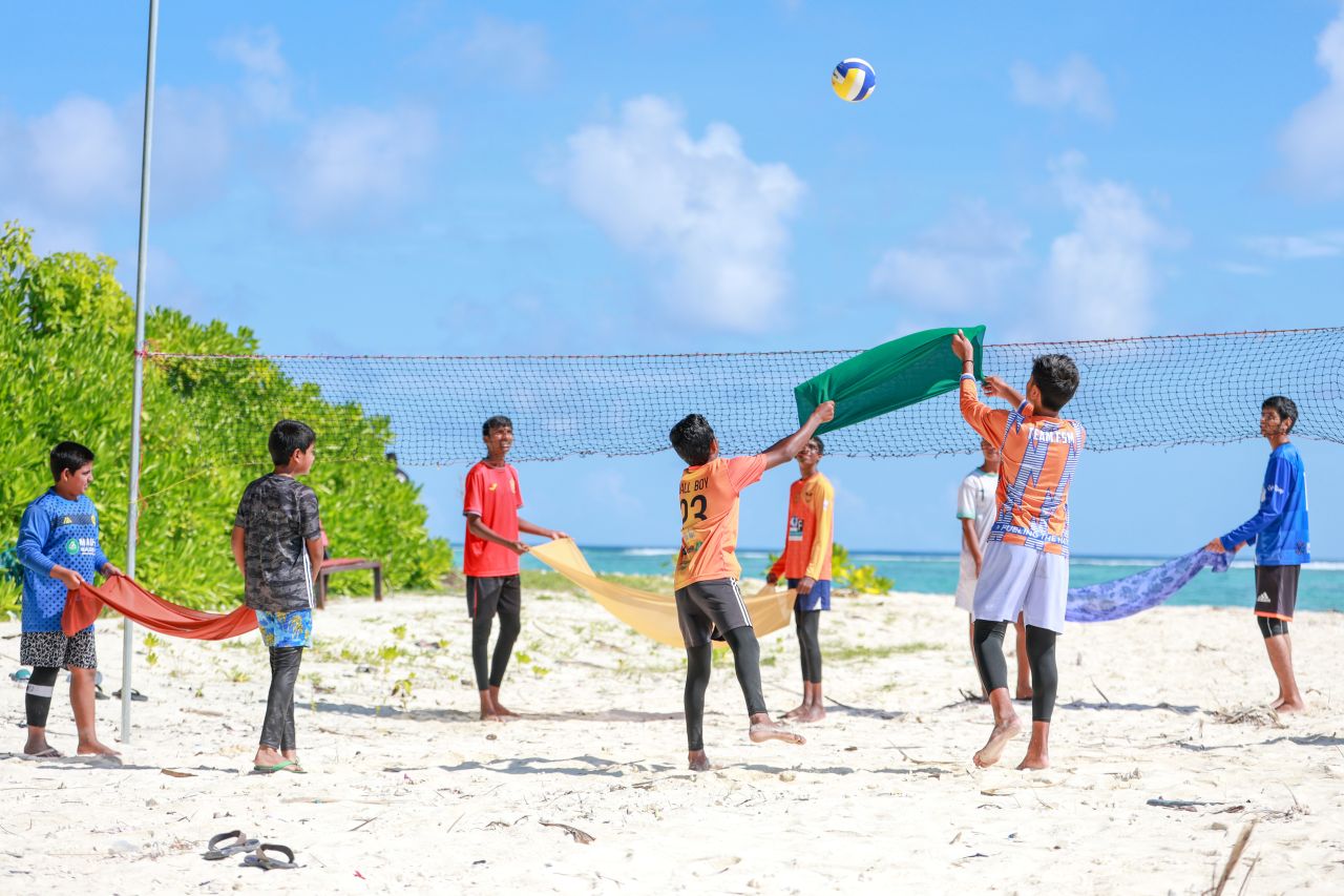 ހިރިލަންދޫގެ ސާދާ ދިރިއުޅުން
