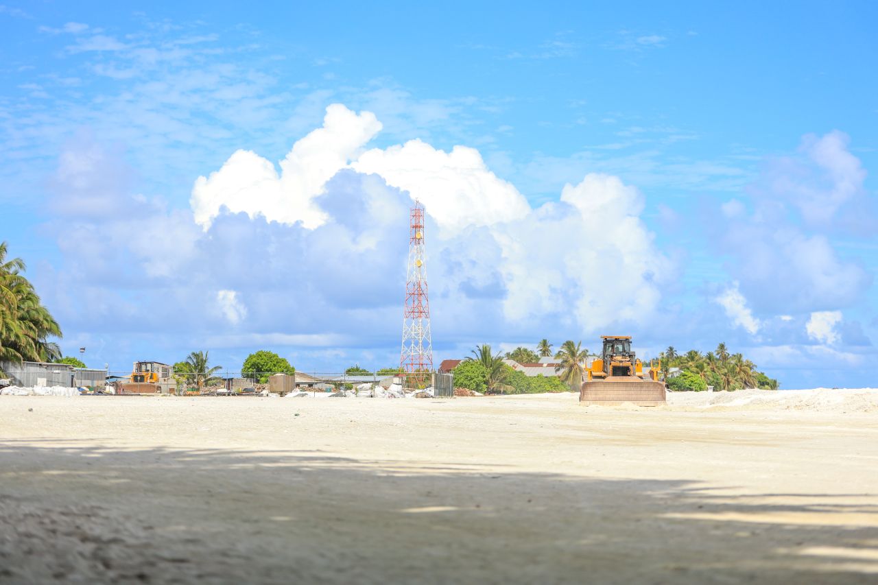 ހިރިލަންދޫގެ ސާދާ ދިރިއުޅުން