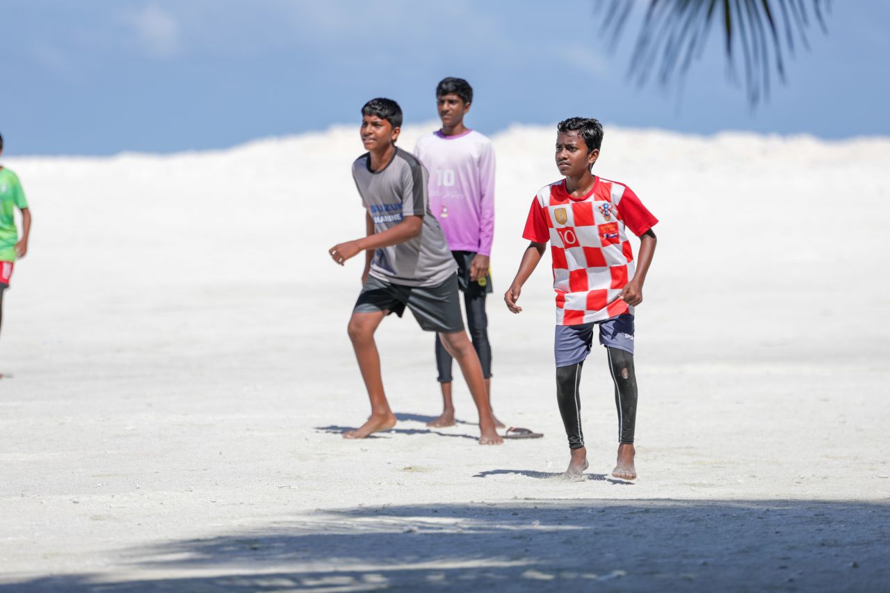 ހިރިލަންދޫގެ ސާދާ ދިރިއުޅުން