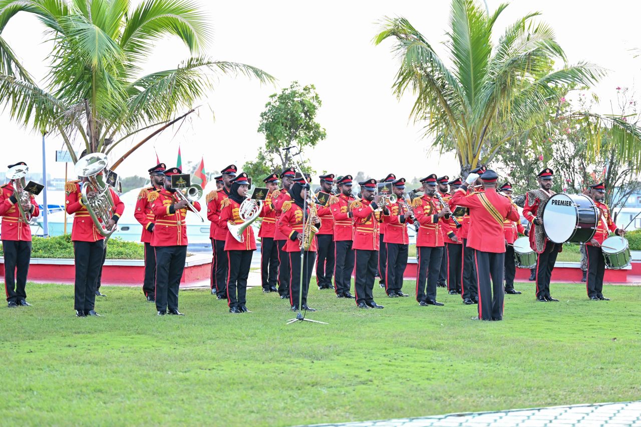 ގައުމީ ދުވަހުގެ ދިދަ ނެގުމުގެ ރަސްމިއްޔާތު