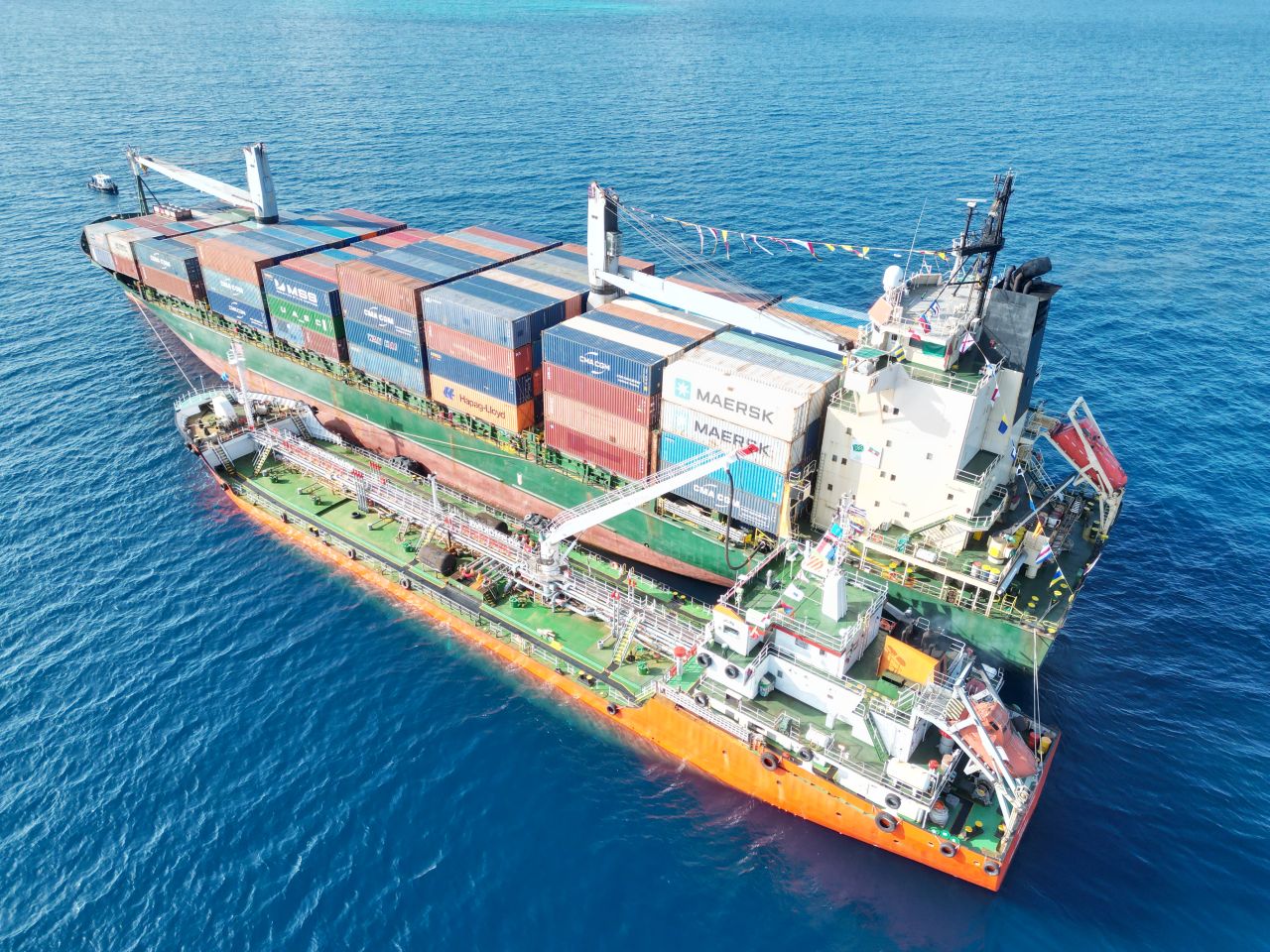 ބަންކަރިންގެ ހިދުމަތް ފެށުން