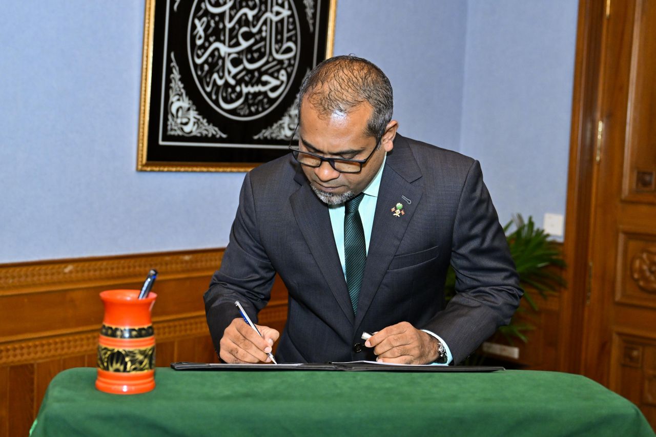 ކެބިނެޓަށް ބަދަލު ގެންނެވުން