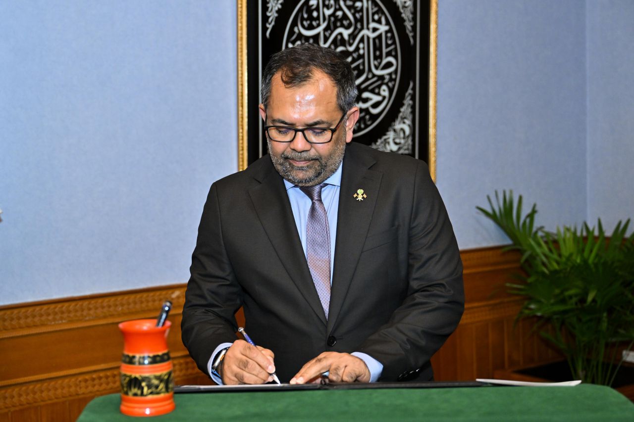 ކެބިނެޓަށް ބަދަލު ގެންނެވުން