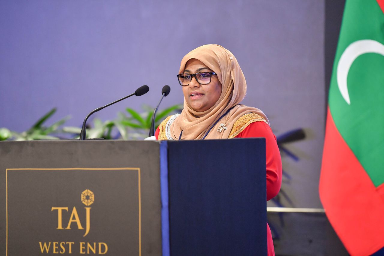 ބެންގަލޫރުގައި ދިރިއުޅޭ ދިވެހިންނާއި ރައީސް ބައްދަލުކުރެއްވުން