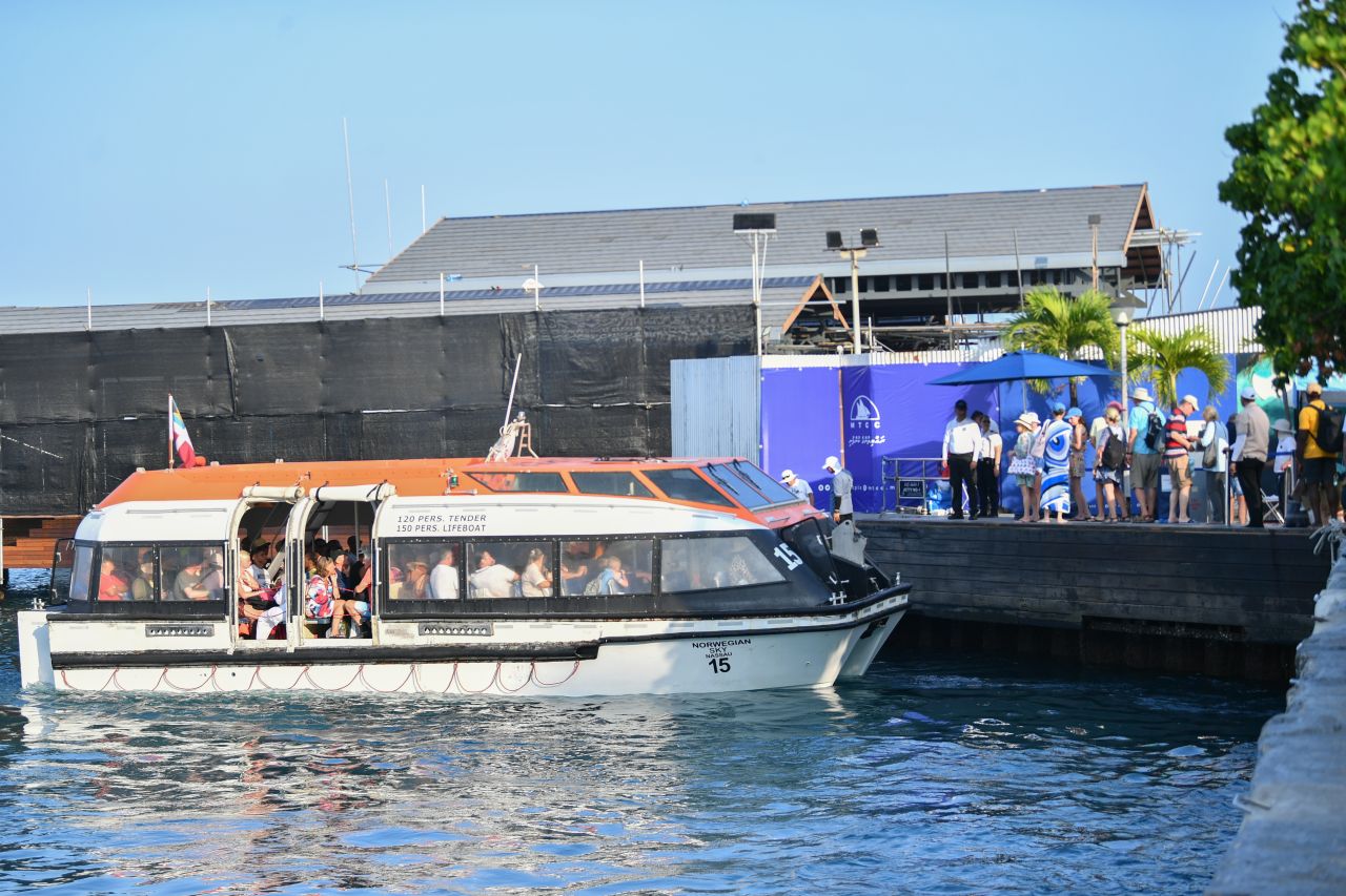 އާއަހަރާއެކު ގިނަ ފަތުރުވެރިން ރާއްޖެއަށް