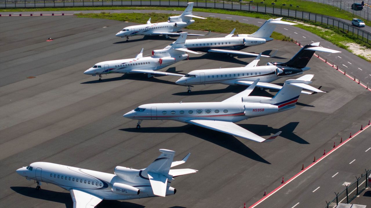 އާއަހަރާއެކު ގިނަ ފަތުރުވެރިން ރާއްޖެއަށް