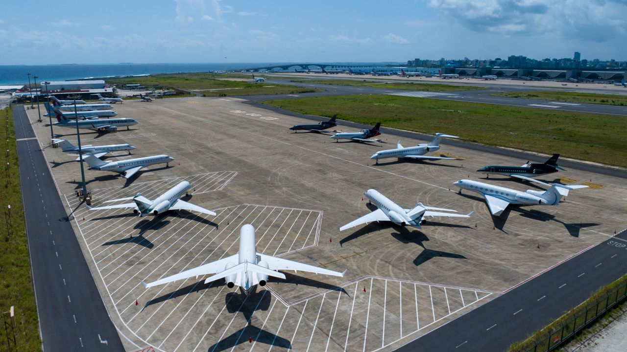 އާއަހަރާއެކު ގިނަ ފަތުރުވެރިން ރާއްޖެއަށް