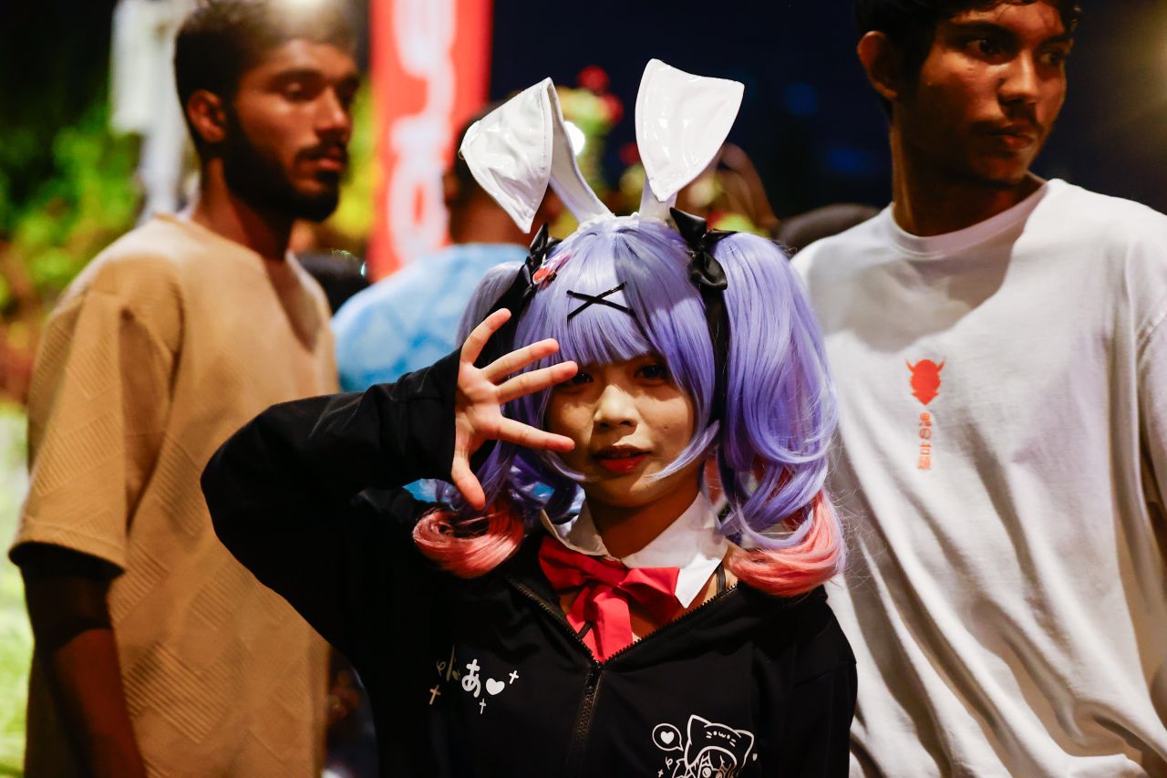 ޑްރޯން ޝޯ އަދި ހަވާ އެރުވުމާ އެކު 2025 އަށް މަރުހަބާ ކިޔުން