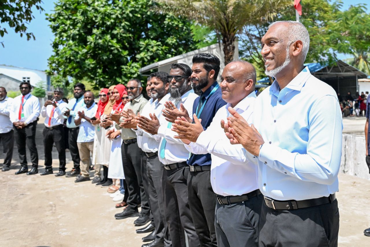 ރައީސް މުއިއްޒު ހއ. އަތޮޅުގެ ބައެއް ރަށްތަކަށް ވަޑައިގަތުން