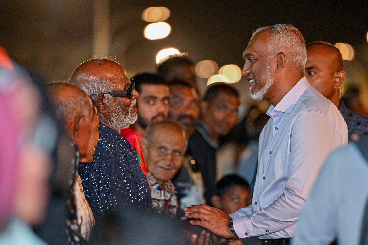 ރައީސް މުއިއްޒު ހއ. އަތޮޅުގެ ބައެއް ރަށްތަކަށް ވަޑައިގަތުން