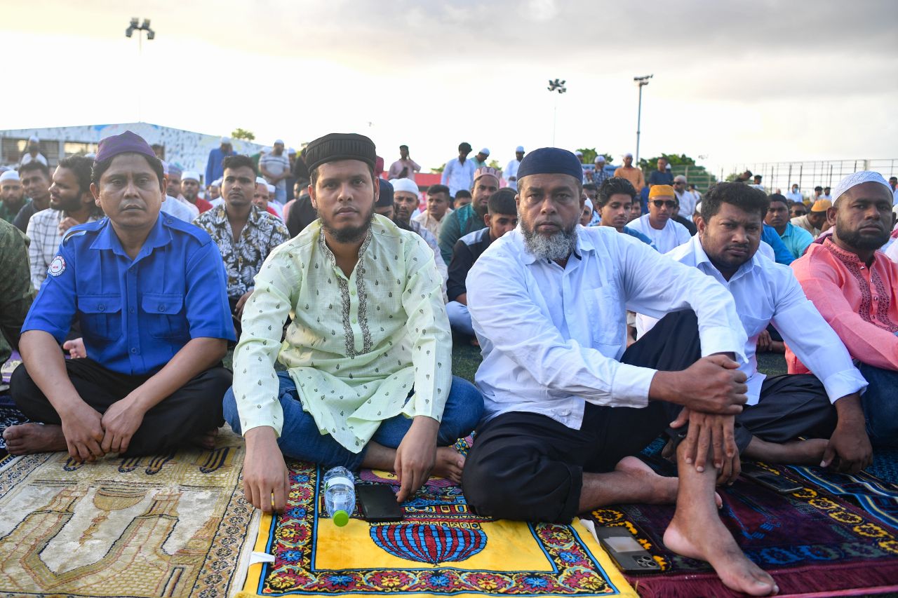 ބޮޑު ޖާމާއަތުގައި ކުރި އީދު ނަމާދު