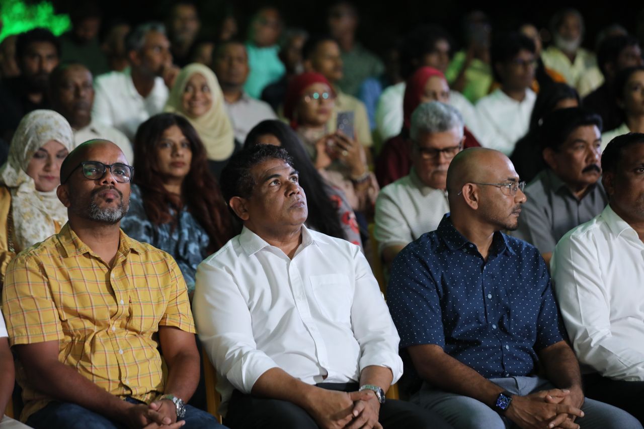 ނަޝީދު އަލުން އެމްޑީޕީއަށް