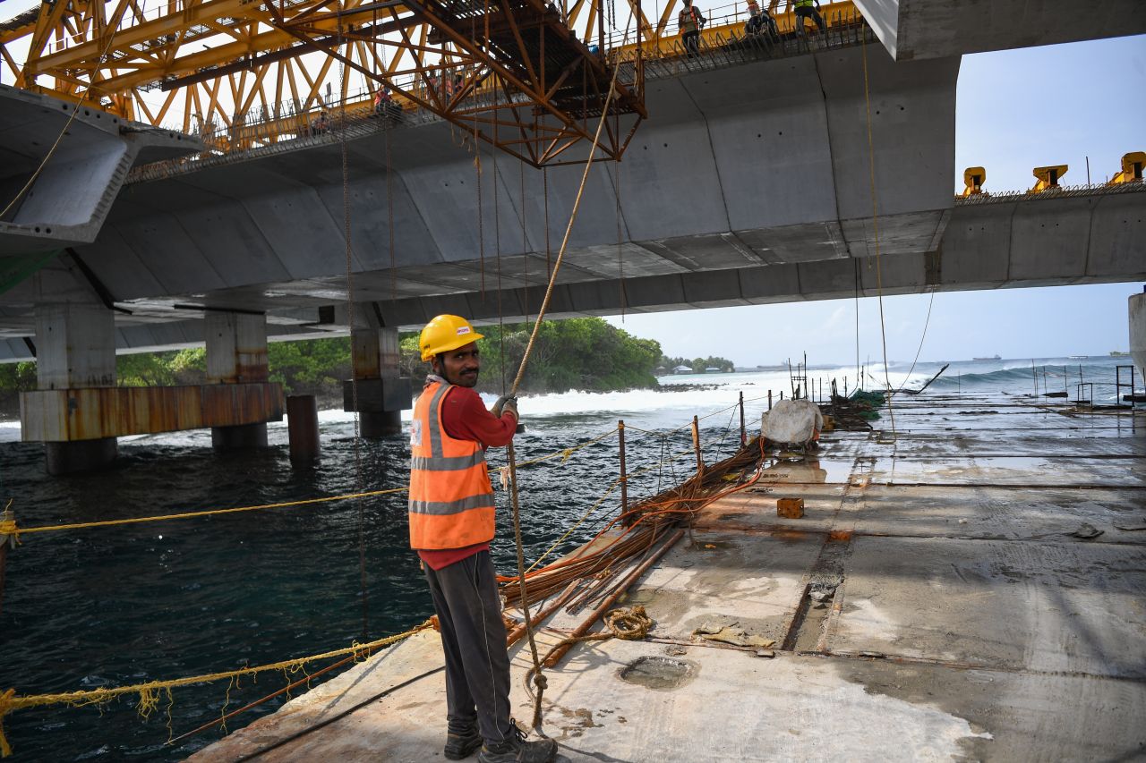 ތިލަމާލެ ބްރިޖުގެ މަސައްކަތް