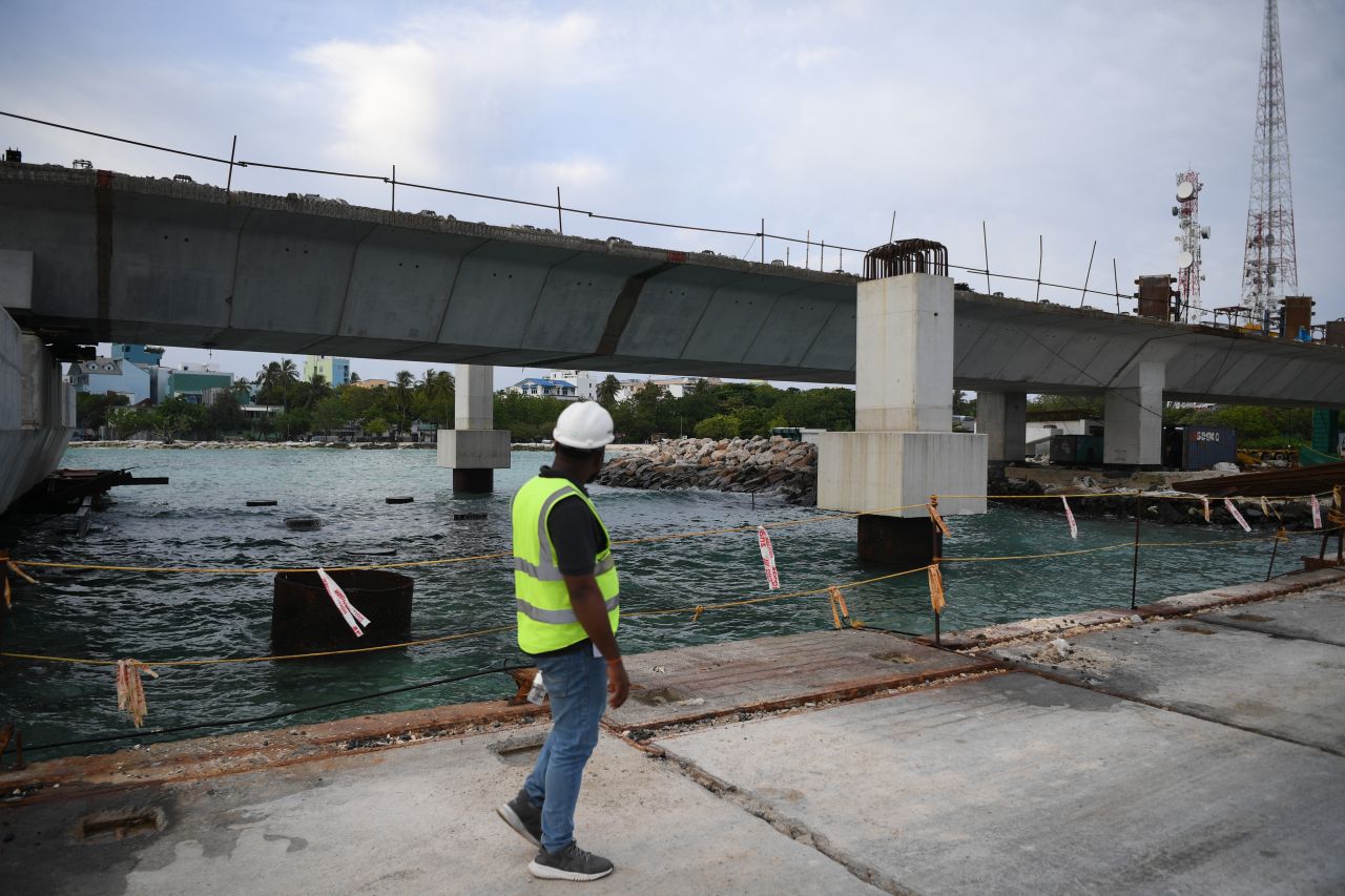 ތިލަމާލެ ބްރިޖުގެ މަސައްކަތް