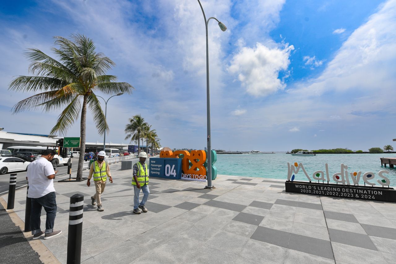 އެއާޕޯޓުގެ އާޓާމިނަލް ހުޅުވުމަށް ތައްޔާރުވެފައި