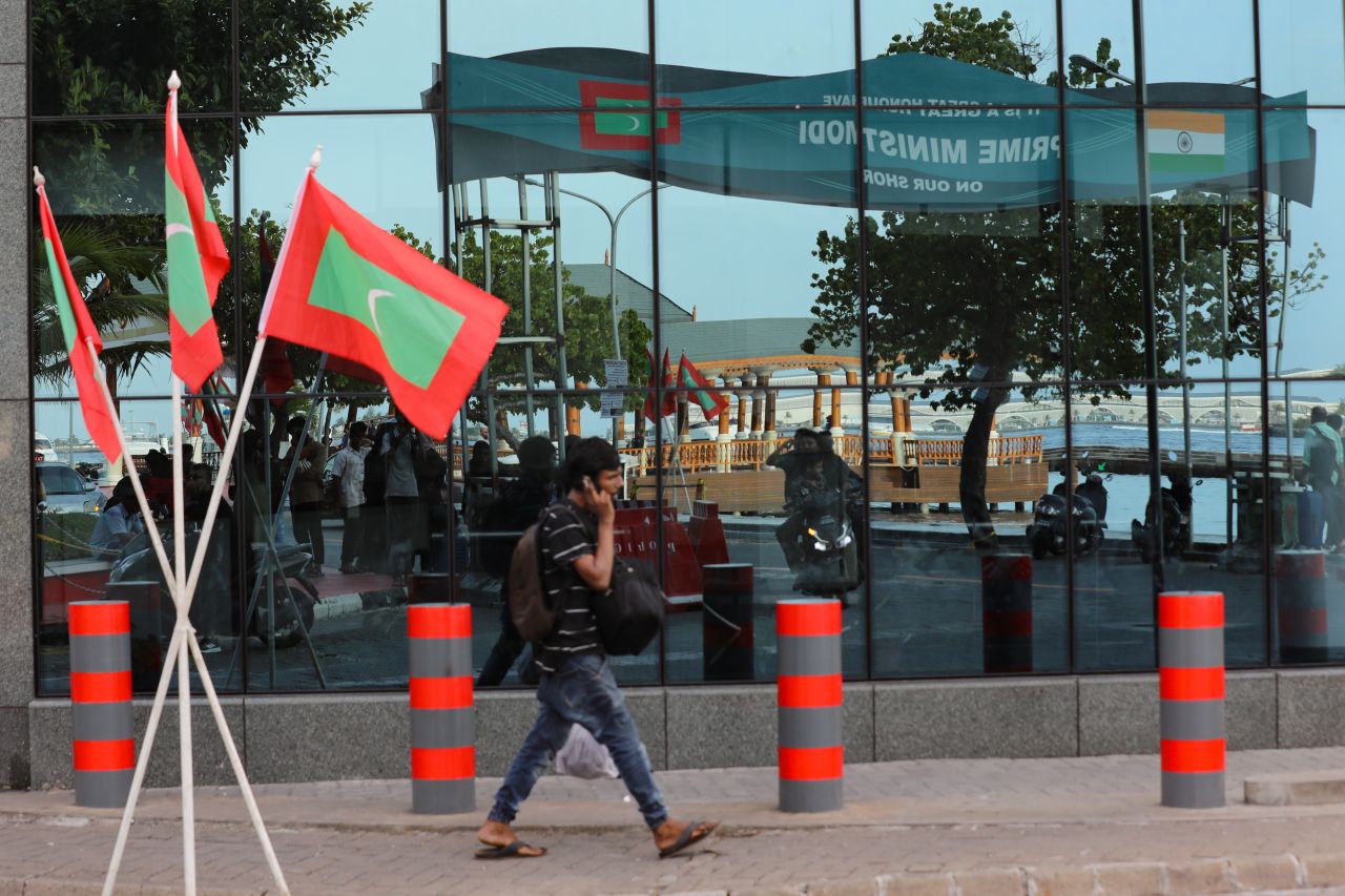 އިންޑިއާގެ ބޮޑުވަޒީރު މޯދީއަށް މަރުހަބާ ދެންނެވުމުގެ ތައްޔާރީތައް