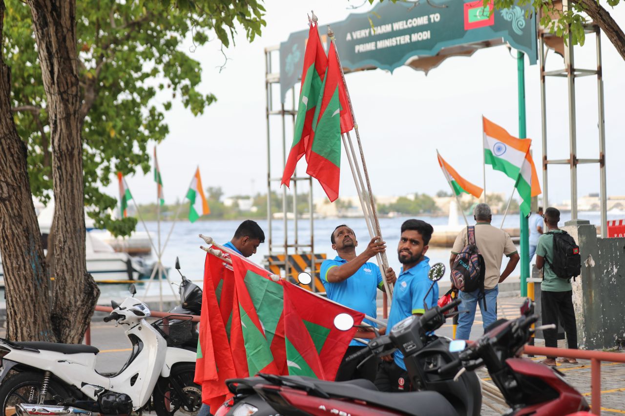 އިންޑިއާގެ ބޮޑުވަޒީރު މޯދީއަށް މަރުހަބާ ދެންނެވުމުގެ ތައްޔާރީތައް
