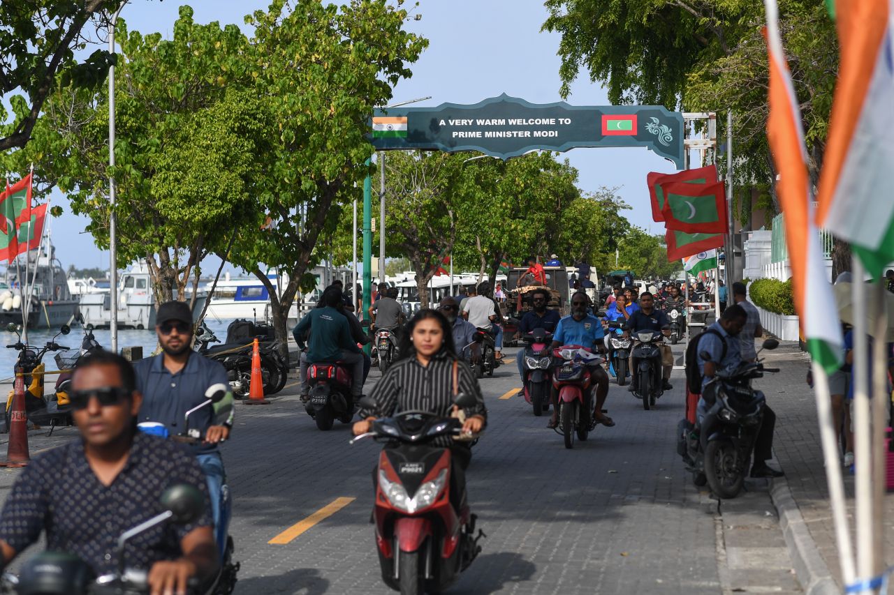 އިންޑިއާގެ ބޮޑުވަޒީރު މޯދީއަށް މަރުހަބާ ދެންނެވުމުގެ ތައްޔާރީތައް