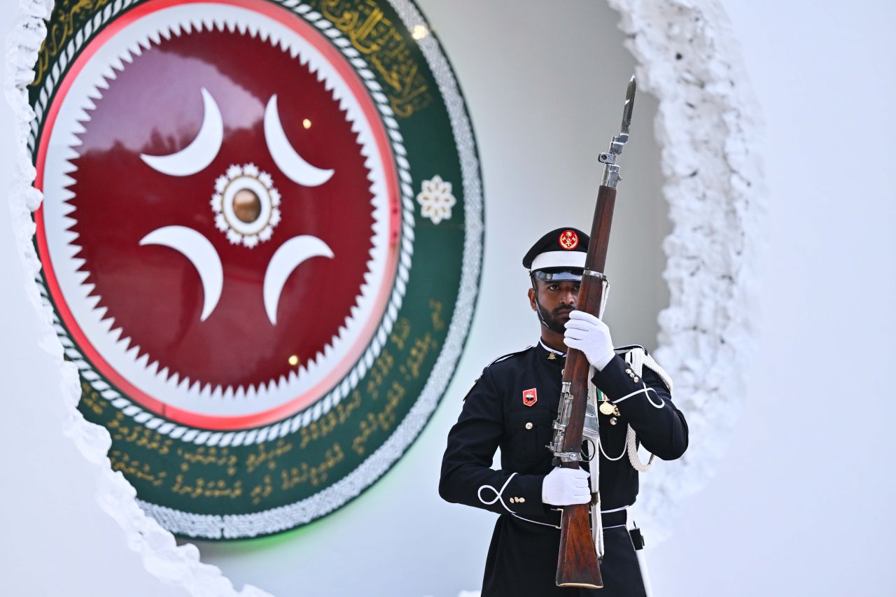 ނަސްރުގެ ދުވަސް 2025: ދިދަ އާއި ގާޑް މައުންޓް ކުރުން