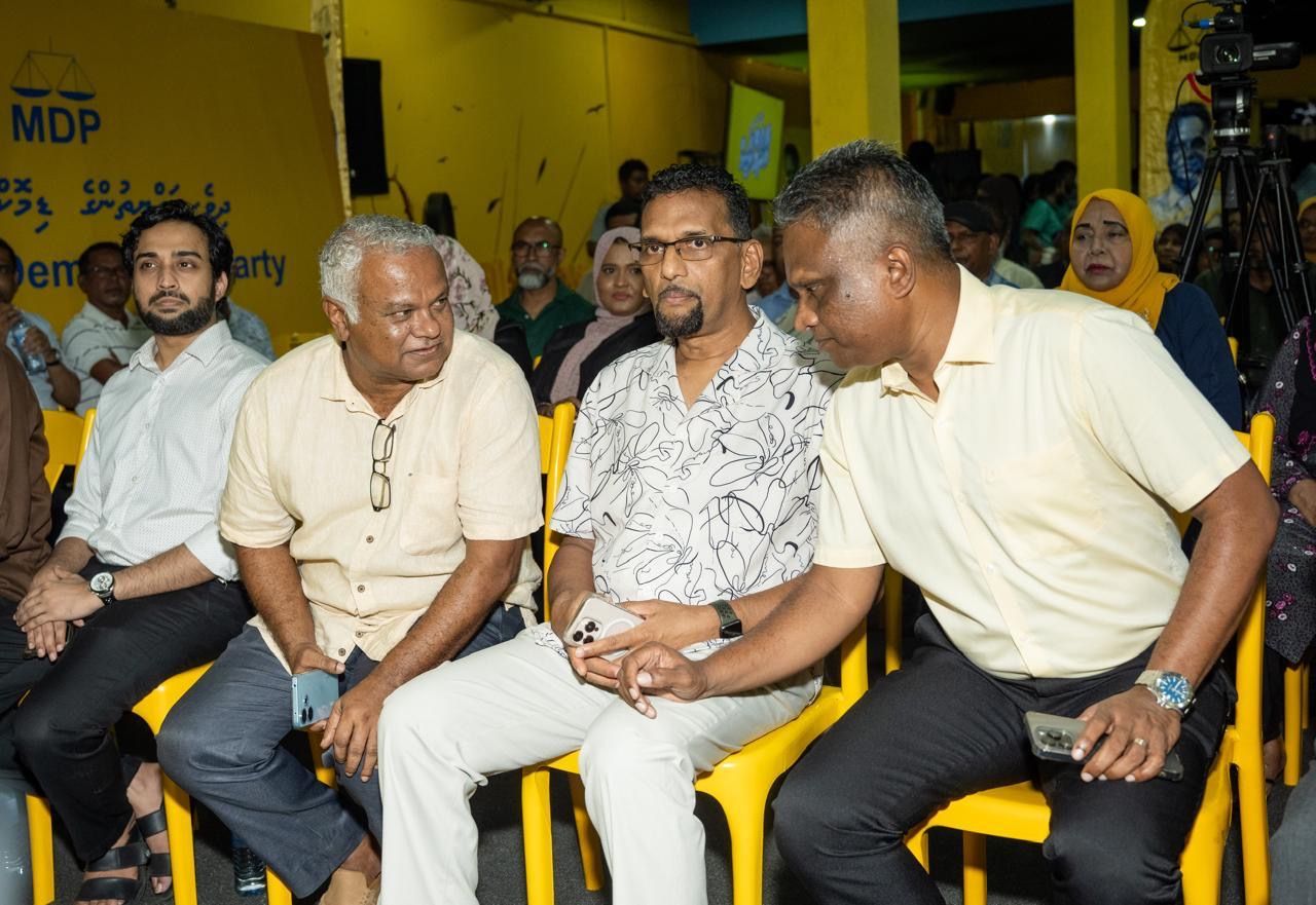 އެމްޑީޕީ މާލެ މޭޔަރުކަމުގެ ޕްރައިމަރީ ވާދަކުރައްވާ އާދަމް އާޒިމް ބޭއްވި ކެމްޕެއިން ހަރަކާތް