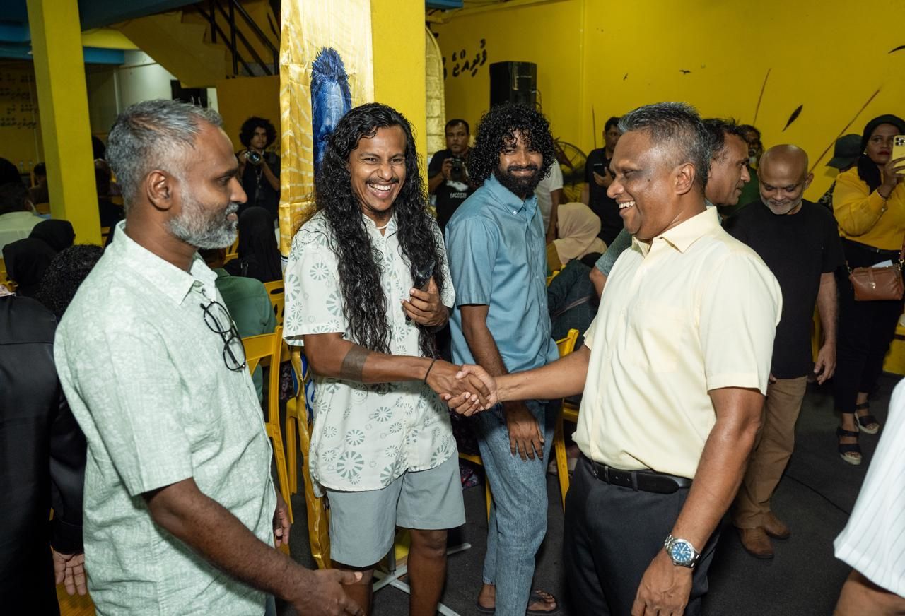 އެމްޑީޕީ މާލެ މޭޔަރުކަމުގެ ޕްރައިމަރީ ވާދަކުރައްވާ އާދަމް އާޒިމް ބޭއްވި ކެމްޕެއިން ހަރަކާތް