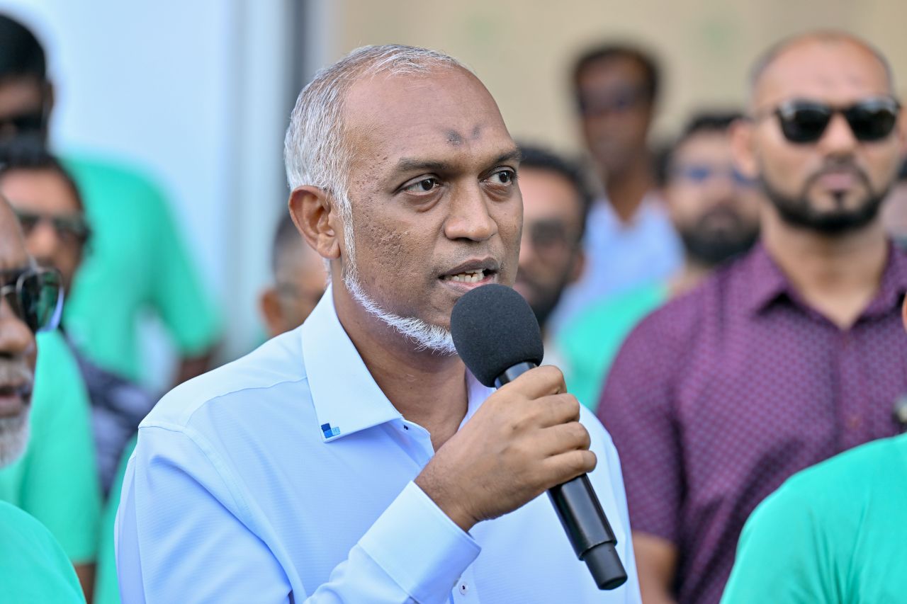 Council thah baakee koh sarukaarun kan kan kurumakee alhugandu gaboolu kuraa hama eh noon: Raees