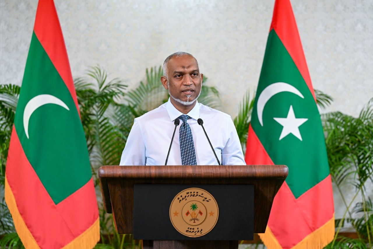 Campaign thakaai gulhigen vazeefaa dhinumah rayyithunneh nuruhey, ekameh dhen nukuraanan: Raees