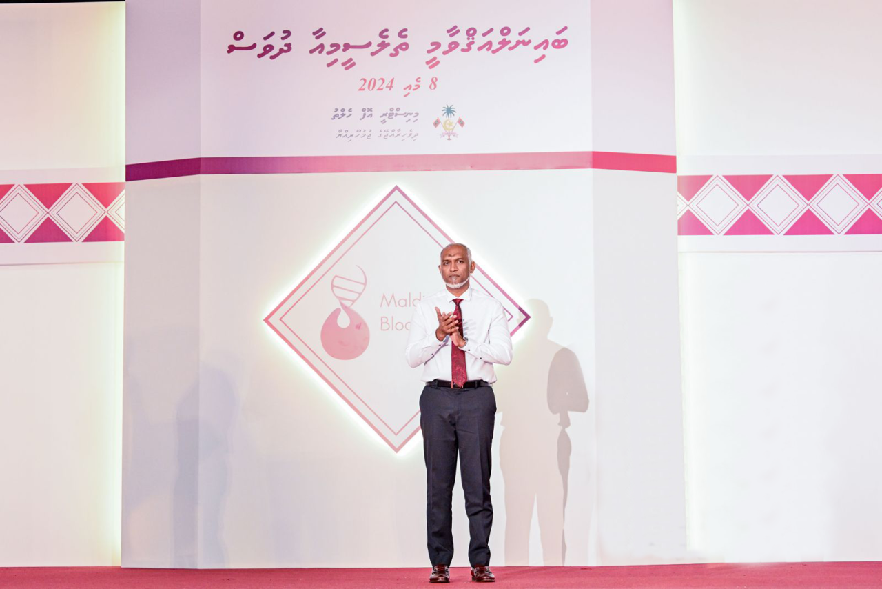 Amihlla ah is'nagaigen ley hadhiyaa kurumakee kommehen beynun theri kameh: Raees