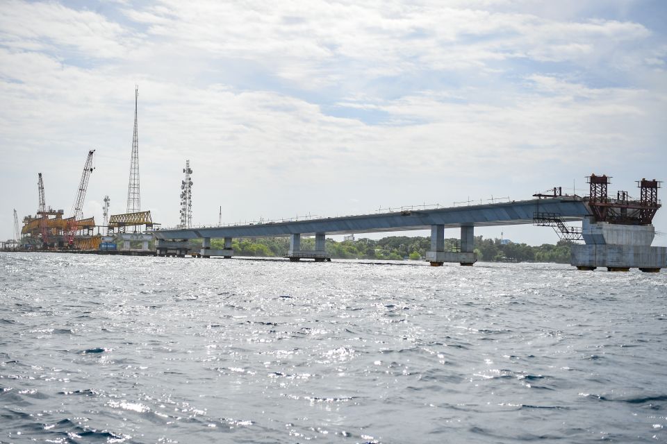 Thilamale' bridge aa dhuniyge mi'fadha ehen bridge thakaai alhaa kiyaalun