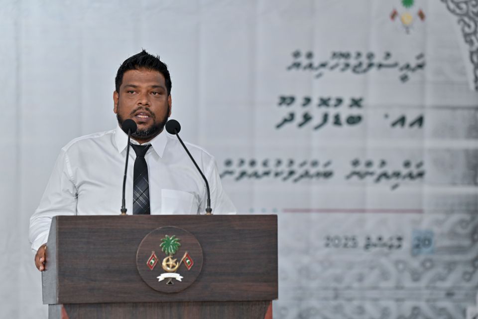 Laamarukazee gaanoonuge badhalu thakah ithurah visnumah bodufulhadhoo council ge raees edhivadaigenfi 