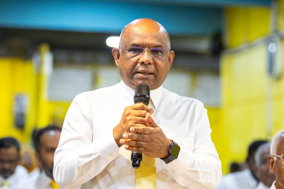 Kulayakah belumeh nethi, sarukaaraai, dhekolhah thedhuvan shahidh govaalaifi