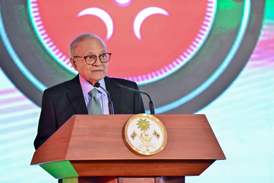 Raees maumoon ah November 3 ge sharaf ge addana aruvanee