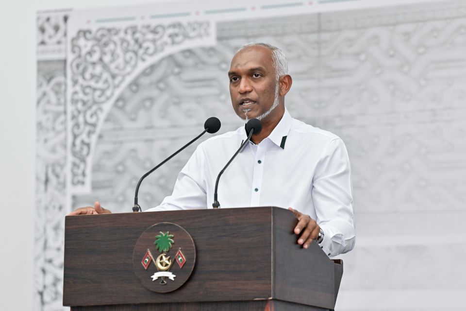 Iskuranee rangalhu kankan kuran: Raees