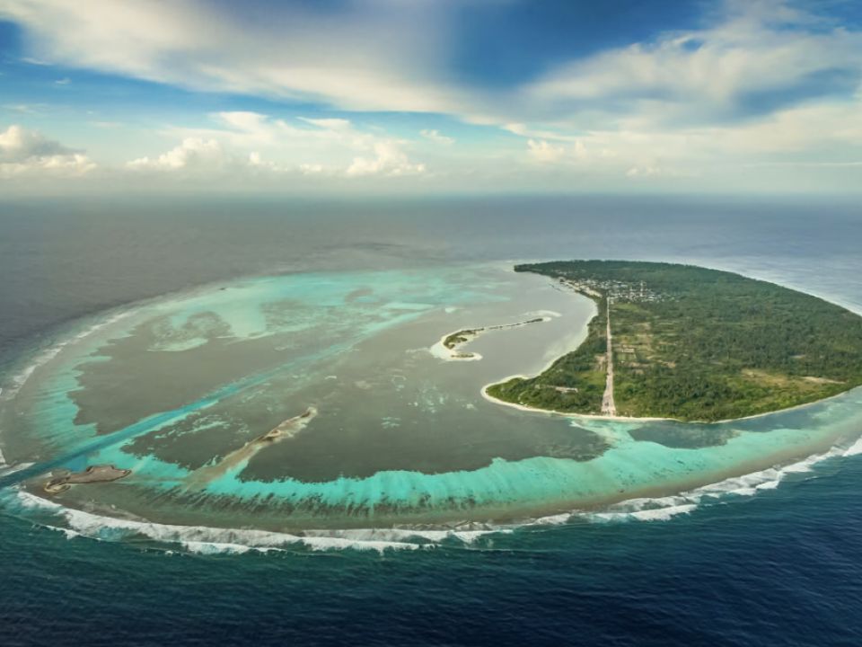 Kaashidhoo boat in gehllunu bidheysee meehaa maruvefai ohvvaa fenijje