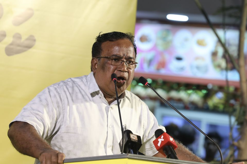 Hithuhurihaa gothakah sarukaarun kankuran furusatheh nudheynan: Gafoor