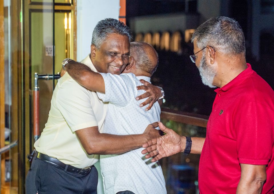 Filaigen rakkaa vaane meehakah mi adam azim eh nuvaanan