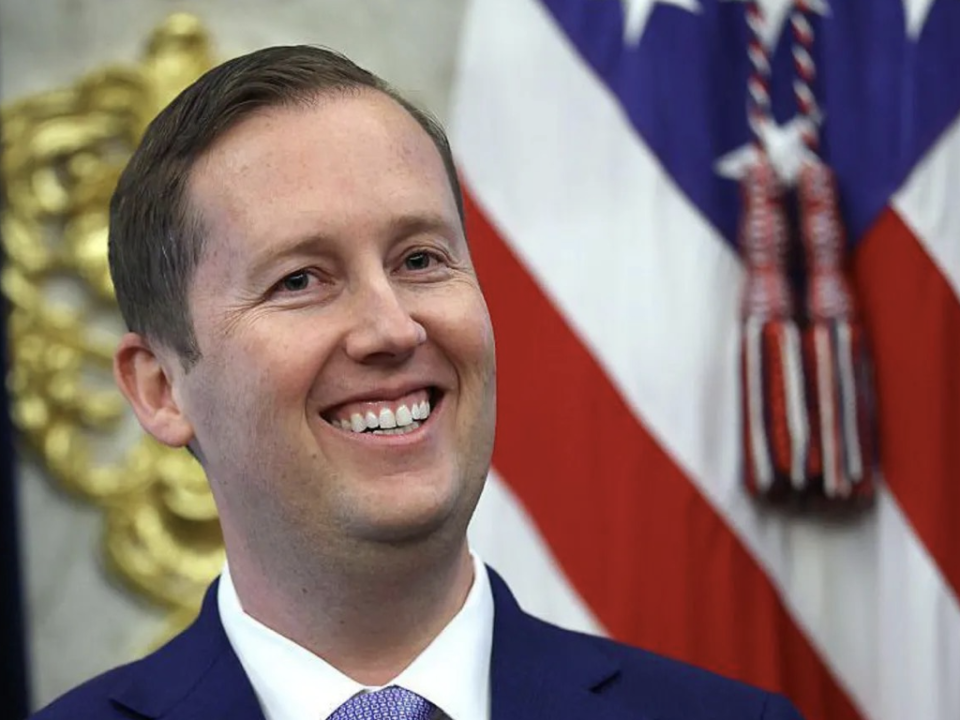 India - America ge viyafaareege mashvaraathah dhanee kuriyah: Safeeru