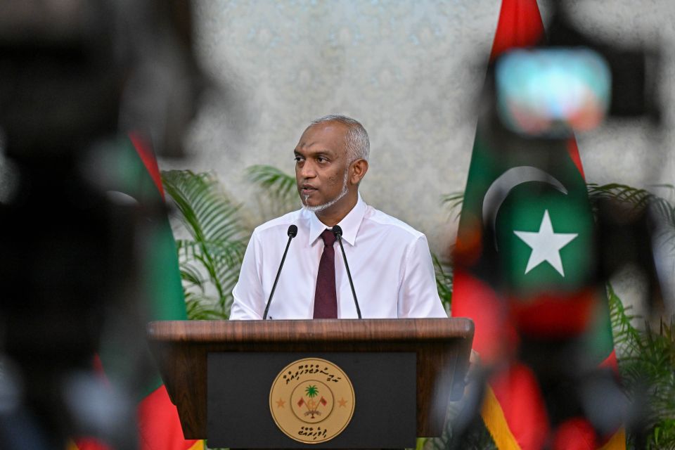 Raees kamah kurimathi levey umuru badhalu kurumuge visnumeh nei: Raees