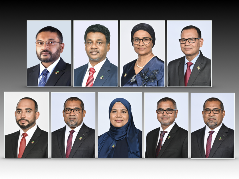 Cabinet in isthiufaa dhehvvi vazeerunge adhadhu 9 ah