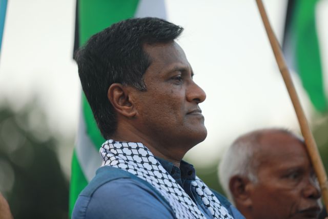 Noosveringe anga bandhukoh jalah lumakee verikamehgge nimumuge feshun: Umaru