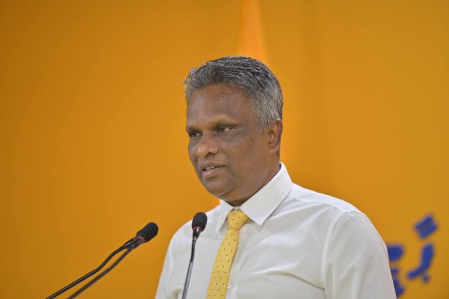 Sarukaarun gennan ulhey badhalakee laamarukazee nimumuge feshumah vedhaane: Azim