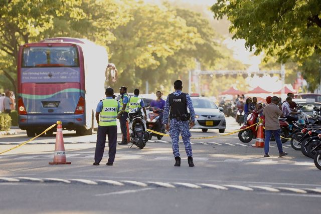 Fuluhunge bandhugai huri meehaku maruvejje