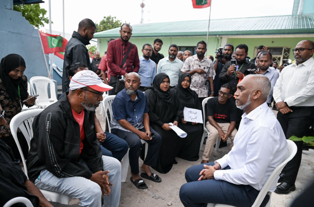 Zakiyyaa ge aailaa aa raees bahdhalu kurahvvaa insaafu gaaimu kohdhehvvaane kamuge yageen kan dhehvvaifi 